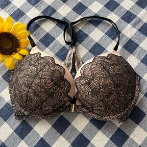 Victoria’s Secret push-up bra